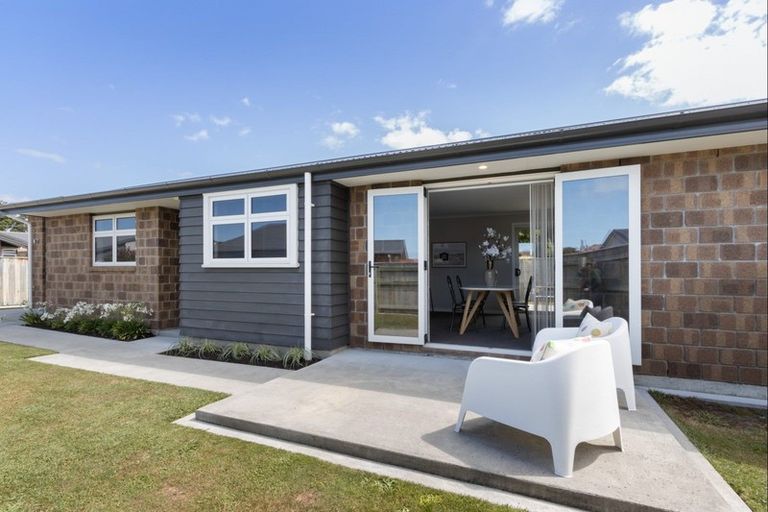 Photo of property in 4d Read Crescent, Clive, 4102