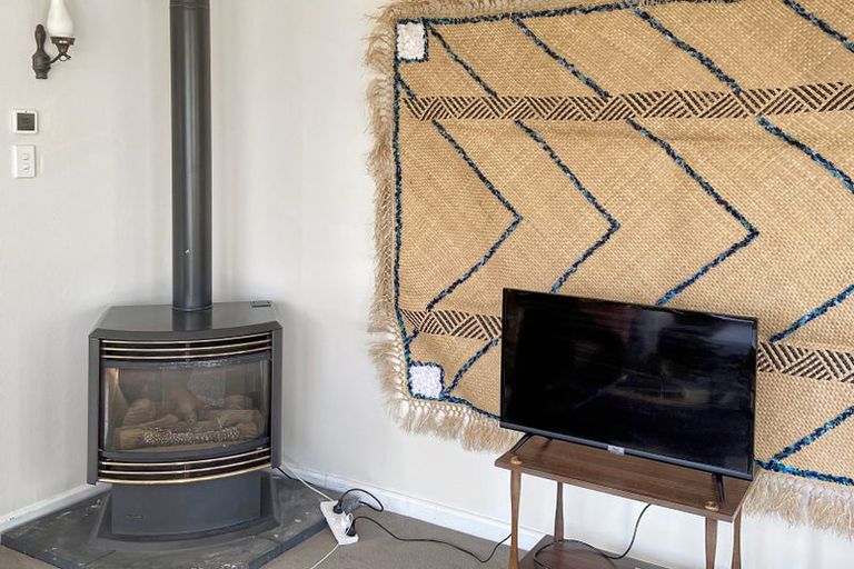 Photo of property in 7 Freyberg Street, Roslyn, Palmerston North, 4414