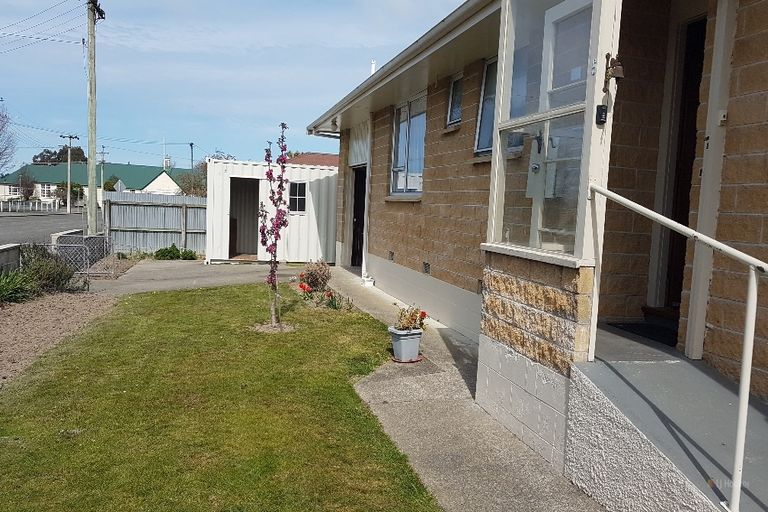Photo of property in 5 Goldsmith Street, Waimate, 7924