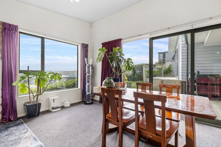 Photo of property in 85 Endeavour Drive, Whitby, Porirua, 5024
