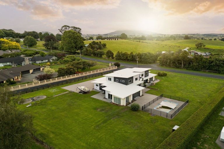 Photo of property in 67 Saint Leger Road, Te Awamutu, 3875