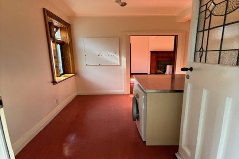 Photo of property in 1 Butt Street, Brooklyn, Wellington, 6021