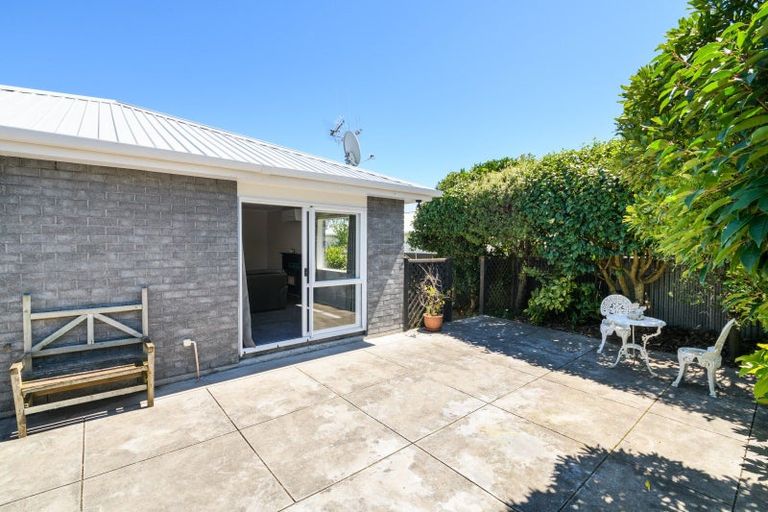 Photo of property in 7a Karamu Avenue, Takaro, Palmerston North, 4410