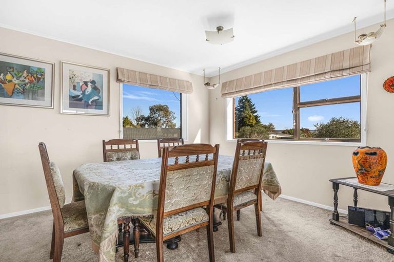 Photo of property in 7 Burton Place, Owhata, Rotorua, 3010