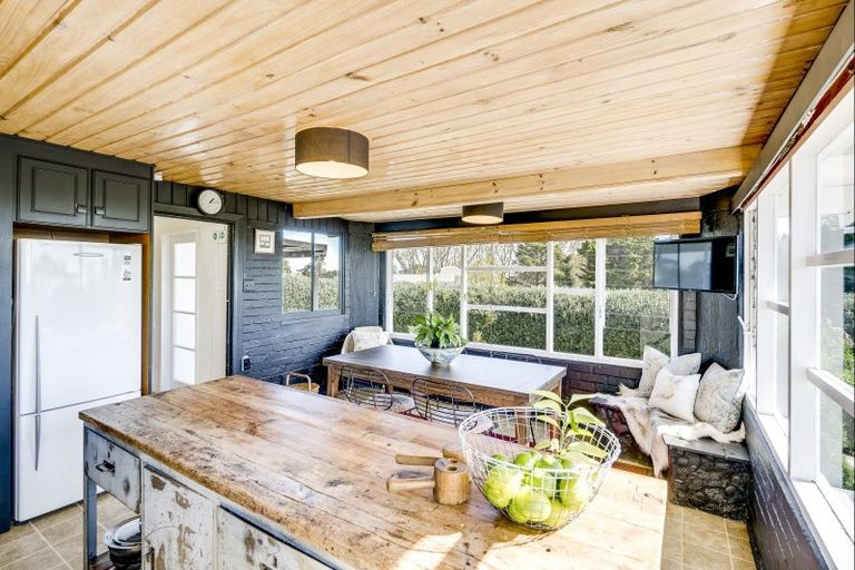 Photo of property in 64 Simla Avenue, Havelock North, 4130