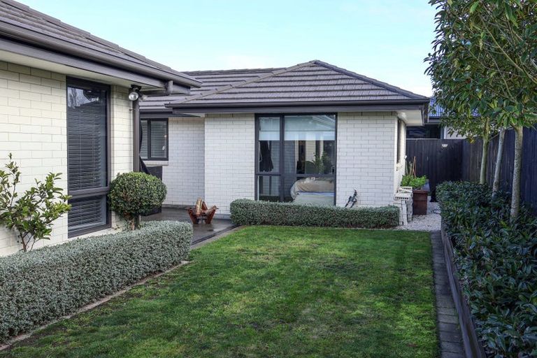 Photo of property in 7 Makawe Roa Street, Marshland, Christchurch, 8083