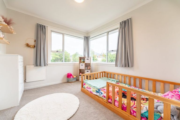 Photo of property in 37 Avenue Road, West End, Timaru, 7910