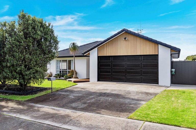 Photo of property in 33 Arabian Drive, Papamoa Beach, Papamoa, 3118