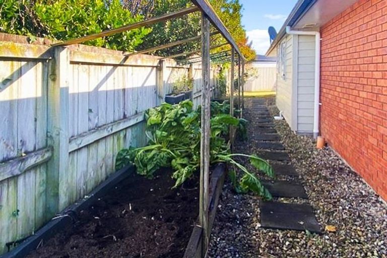 Photo of property in 12 Cicada Place, Kihikihi, Te Awamutu, 3800