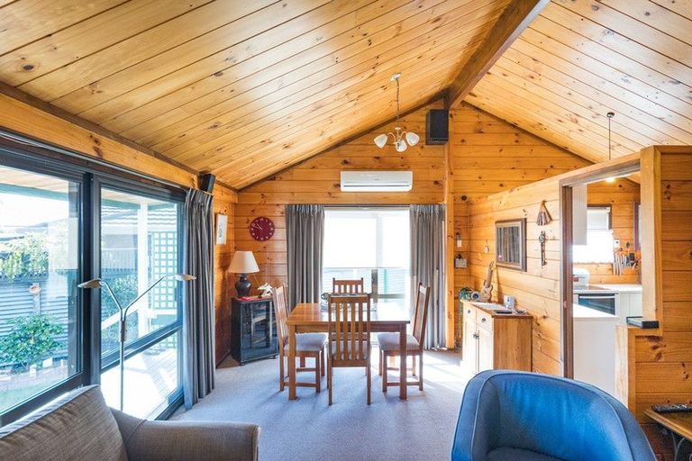 Photo of property in 63a Rangitane Street, Palmerston North, 4414