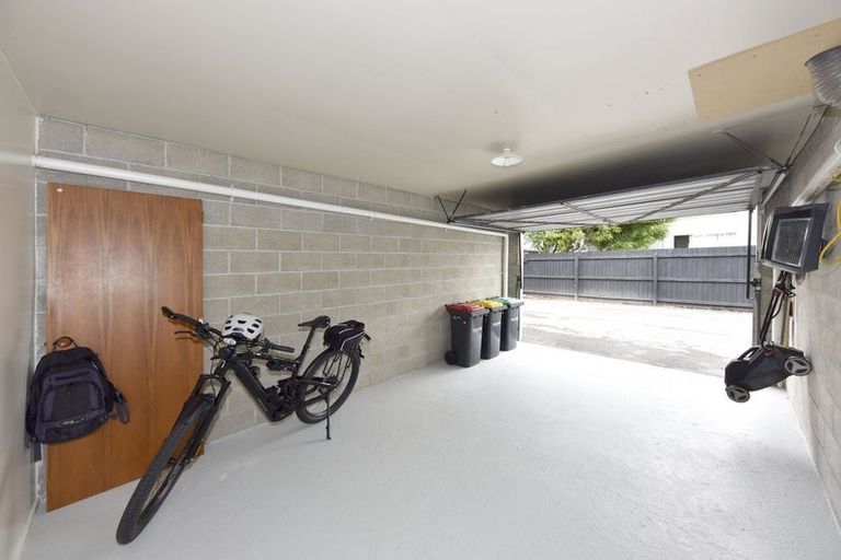 Photo of property in 3/115 Waltham Road, Sydenham, Christchurch, 8023