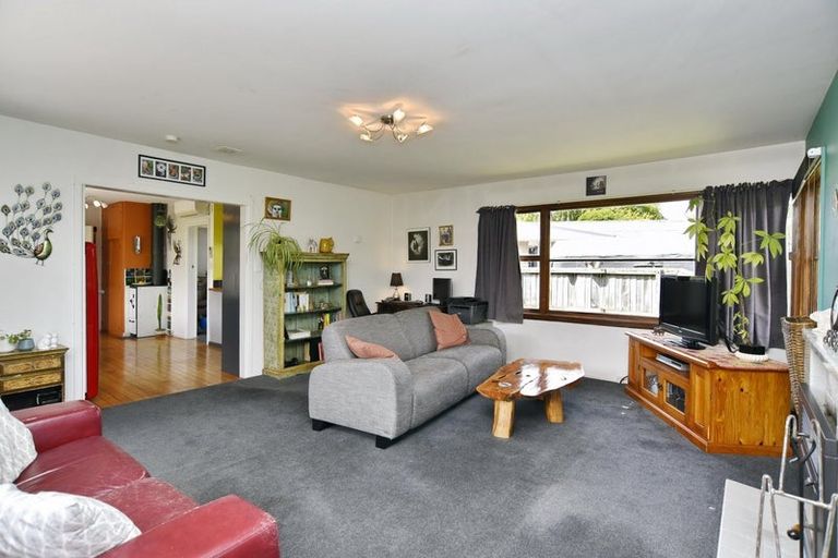 Photo of property in 30 Damien Place, Bromley, Christchurch, 8062