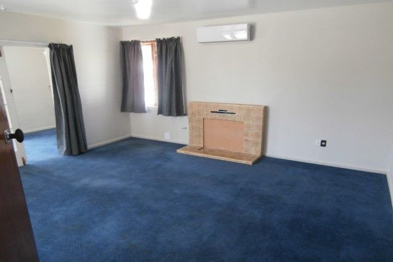 Photo of property in 42 Balgay Street, Upper Riccarton, Christchurch, 8041