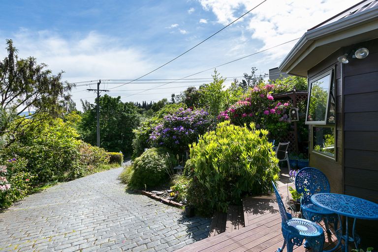 Photo of property in 30 Porterfield Street, Macandrew Bay, Dunedin, 9014