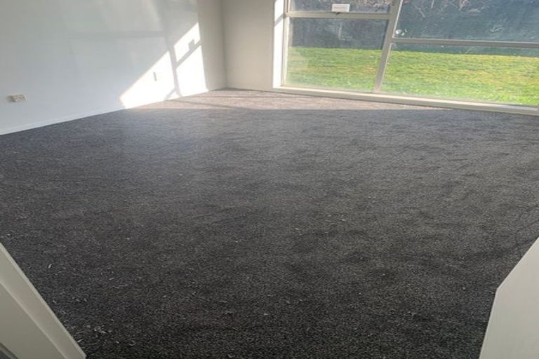 Photo of property in 2/483 Wairakei Road, Burnside, Christchurch, 8053