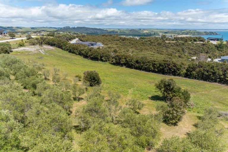 Photo of property in 121b Olive View Heights Drive, Taipa, 0420