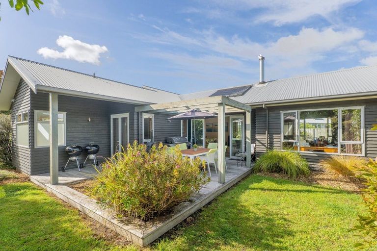 Photo of property in 1 Yankee Lane, Whitianga, 3510