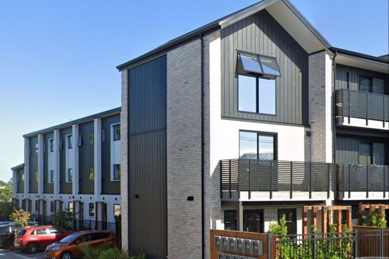 Photo of property in 6/59 Matipo Road, Te Atatu Peninsula, Auckland, 0610