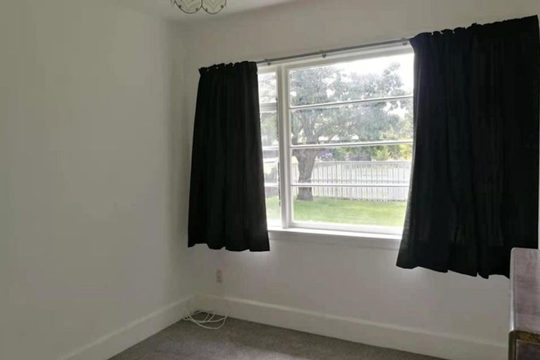 Photo of property in 4 Taylors Avenue, Bryndwr, Christchurch, 8052