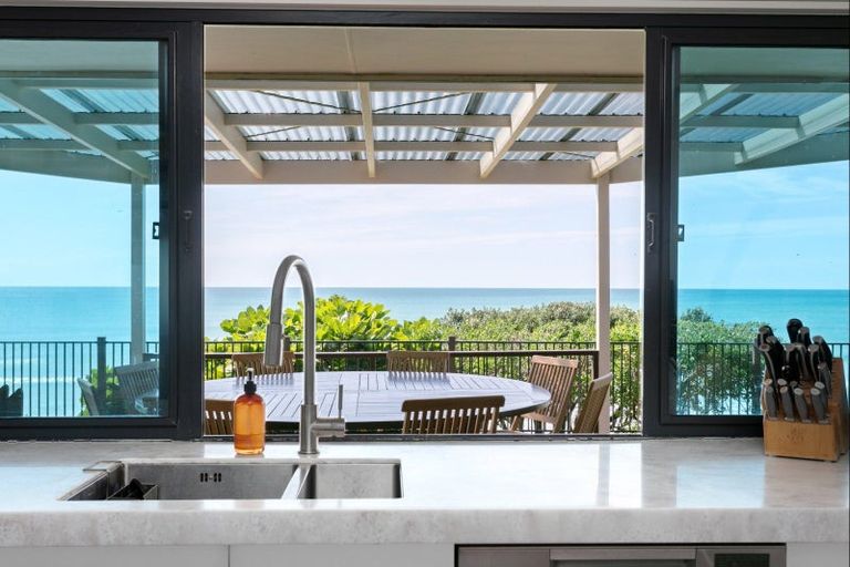 Photo of property in 2a Lloyd George Road, Wainui, Gisborne, 4010