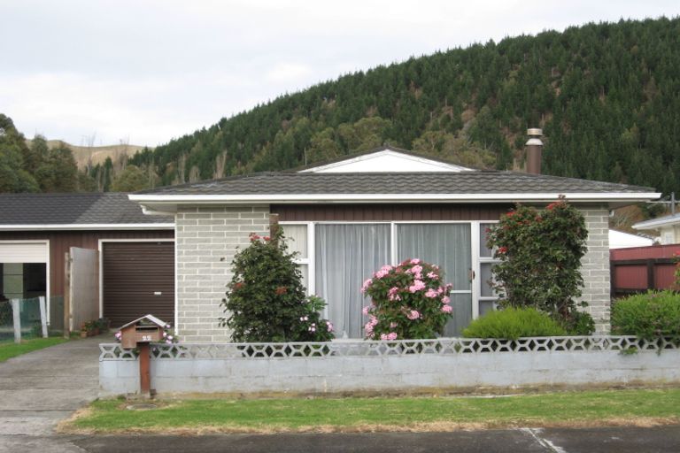 Photo of property in 22a Buckley Grove, Paraparaumu, 5032