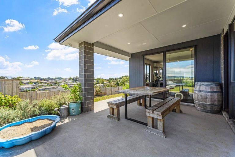 Photo of property in 17 Three Brothers Place, Warkworth, 0981