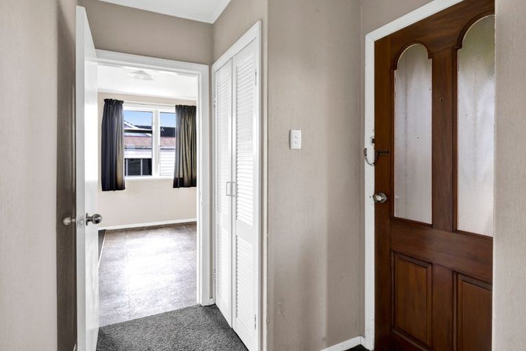 Photo of property in 156 Glover Road, Hawera, 4610