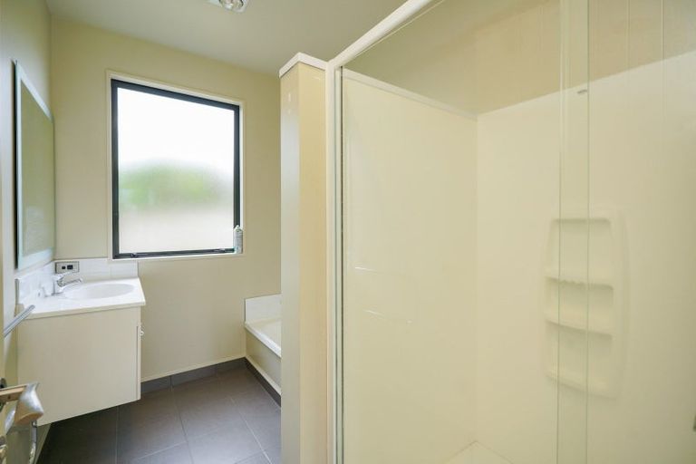 Photo of property in 111 Govan Drive, Te Anau, 9600