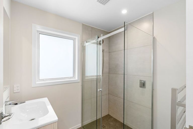 Photo of property in 4 Nikau Street, Levin, 5510