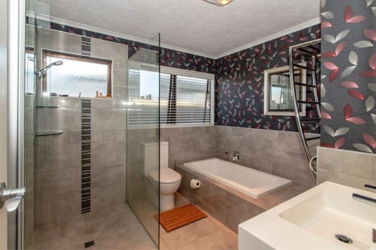 Photo of property in 54a Menin Road, Onekawa, Napier, 4110