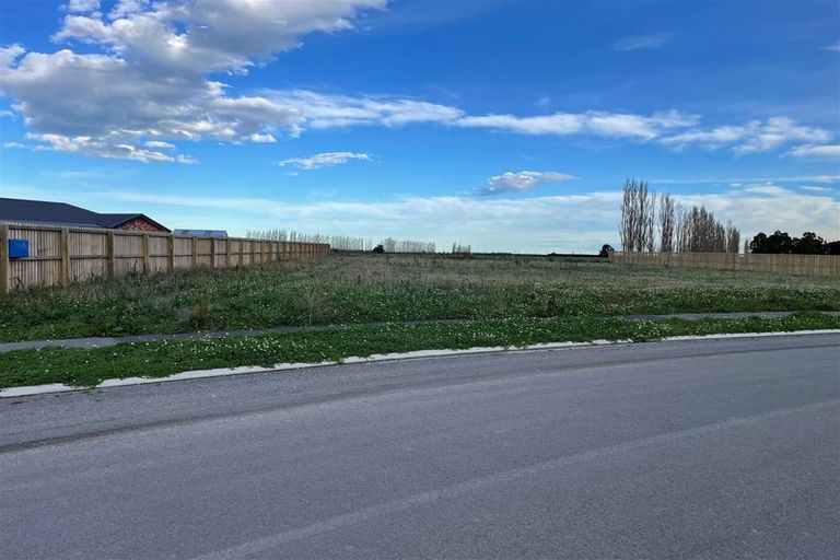 Photo of property in 29 Suffolk Drive, Kirwee, 7571