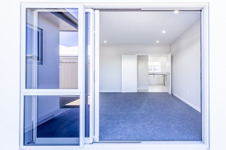 Photo of property in 21 Wai Whatu Street, Meeanee, Napier, 4110