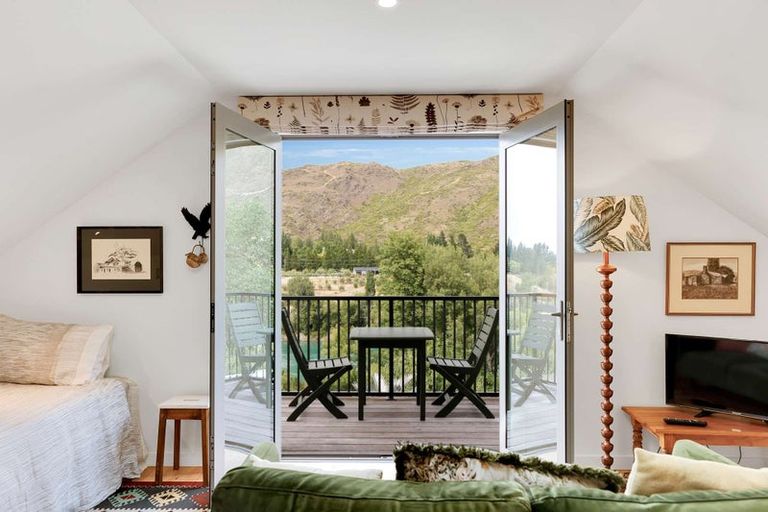 Photo of property in 21 Sunderland Street, Clyde, 9330