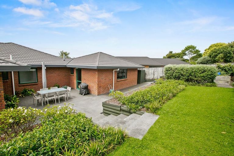 Photo of property in 20 Ashmore Drive, Frankleigh Park, New Plymouth, 4310