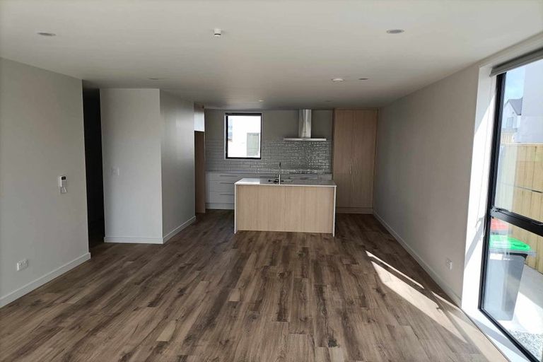 Photo of property in 4/6 Skibbereen Drive, Halswell, Christchurch, 8025