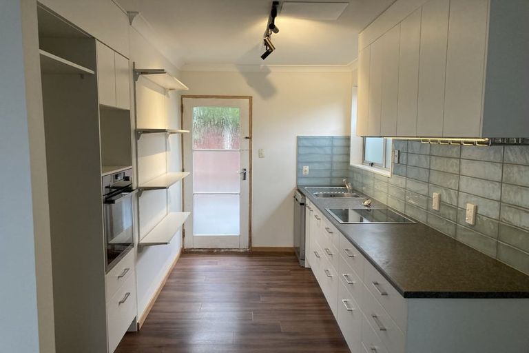 Photo of property in 4/16 Grove Road, Addington, Christchurch, 8024