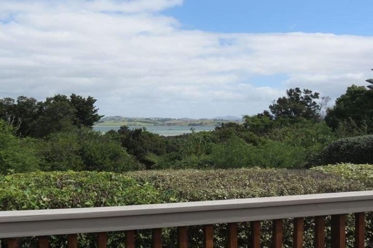 Photo of property in 30 Edge Street, Onerahi, Whangarei, 0110