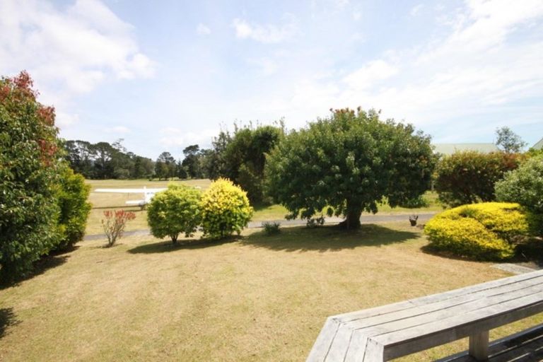 Photo of property in 17 Winderton Way, Pauanui, Hikuai, 3579