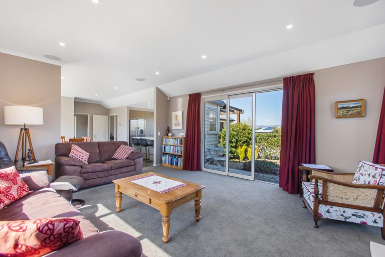 Photo of property in 4 Houlahan Street, Clyde, 9330