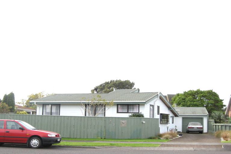 Photo of property in 47 Branch Road, Highlands Park, New Plymouth, 4312