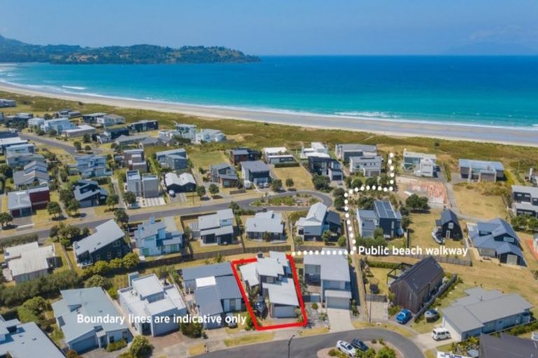 Photo of property in 11 Patiki Place, Omaha, 0986