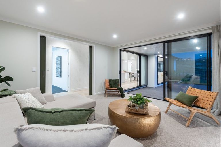 Photo of property in 129 Whakaturou Crescent, Pyes Pa, Tauranga, 3112