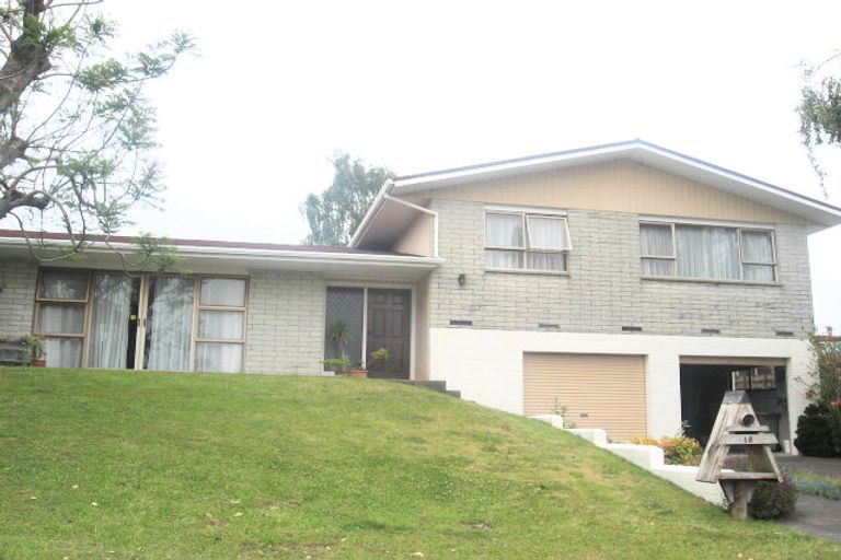 Photo of property in 16 Hookey Drive, Te Puke, 3119