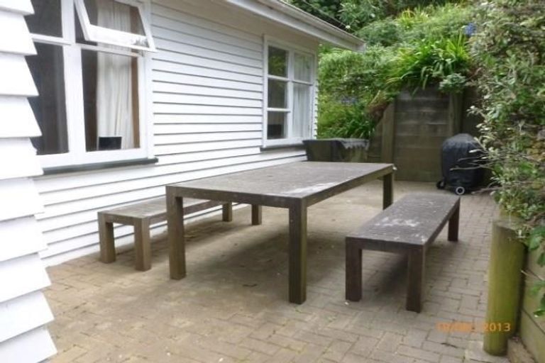 Photo of property in 20 Rawhiti Road, Pukerua Bay, 5026