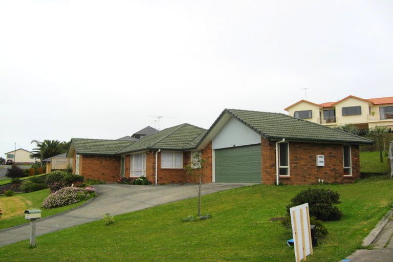 Photo of property in 11 Commodore Court, Gulf Harbour, Whangaparaoa, 0930