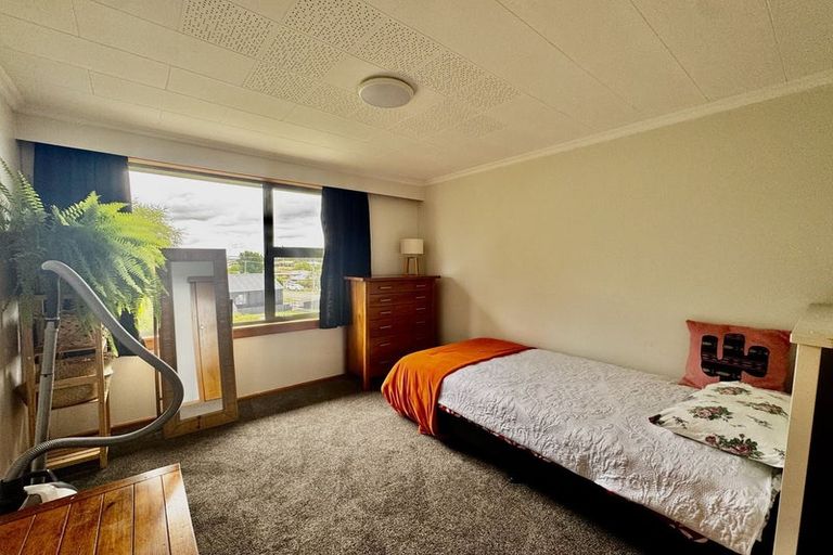 Photo of property in 16 Argyle Street, Weston, Oamaru, 9401