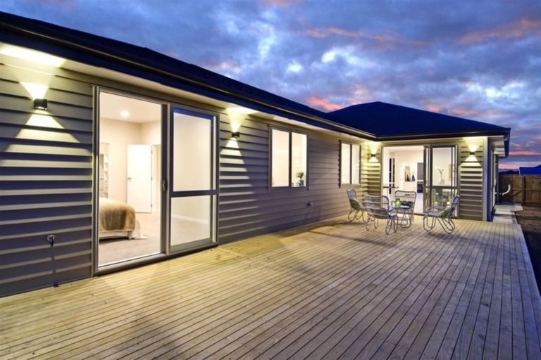 Photo of property in 5 Tilly Lane, Huapai, Kumeu, 0810