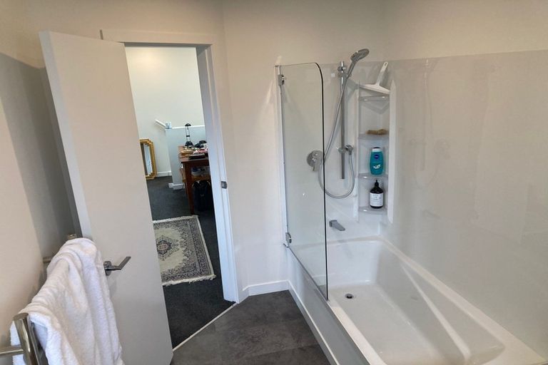 Photo of property in 14d Prospect Terrace, Johnsonville, Wellington, 6037