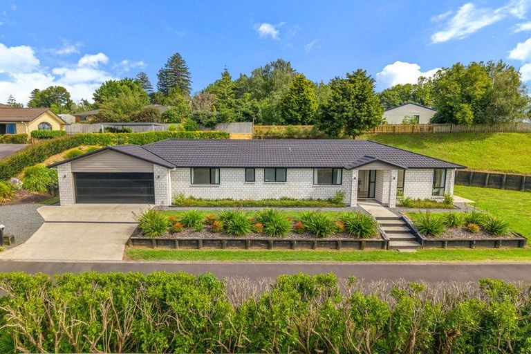 Photo of property in 2 Acorn Lane, Morrinsville, 3300