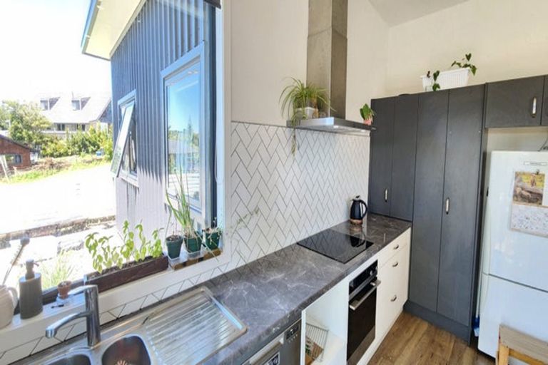 Photo of property in 115 Wairau Road, Oakura, 4314